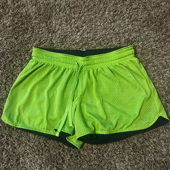 Champion Pants - Green Champion running shorts